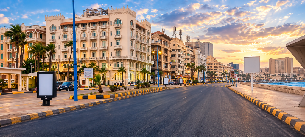 تطوير طريق الكورنيش  ( زيارة ماكرون و
 الرئيس السيسي ) — 2